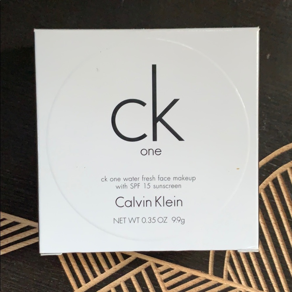 CK one water fresh fave makeup Shade 450 golden